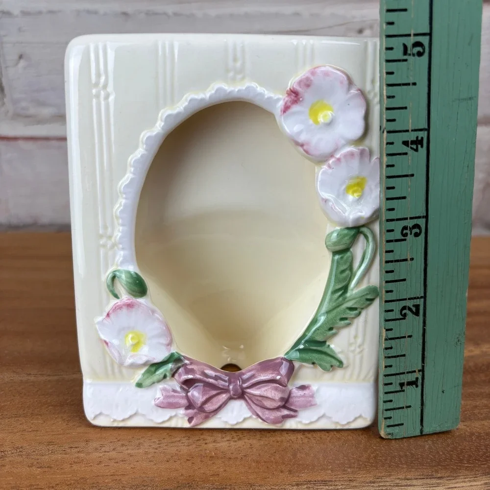 Vintage‎ Floral Ceramic Picture Frame Cottagecore Bow Floral Accents